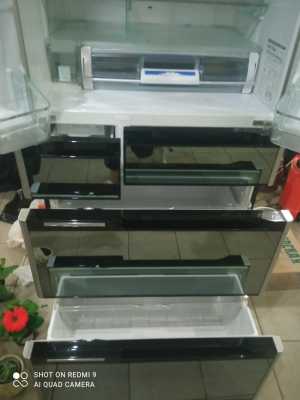 Холодильник HITACHi