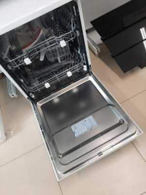 Посудомоечная машина Indesit