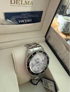 ������ �������� ����������� ���� Delma Santiago Quartz, ��������