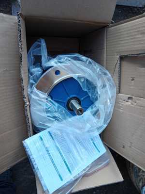 Продам электродвигатель АИР 90 L4 2.2 кВт 1420 об. мин.