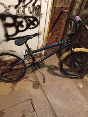 Продам BMX