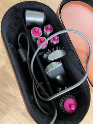 ������� dyson