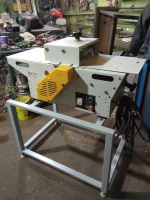 Продам станок деревообрабатывающий