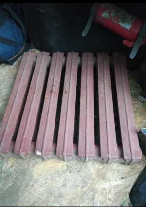 Радиатор чугунный,4шт
