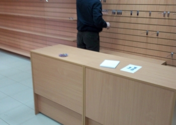 торговое оборудование для магазина