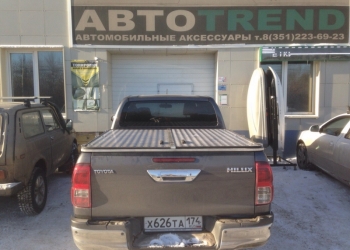      "NIIS"  Toyota Hilux G8.