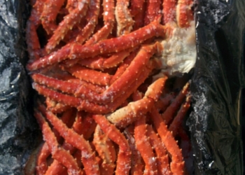 Краб Камчатский И креветка