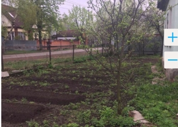 Дом со всеми коммуникация и в черте города