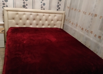 Кровать