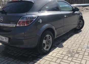 Opel Astra GTC, 2010
