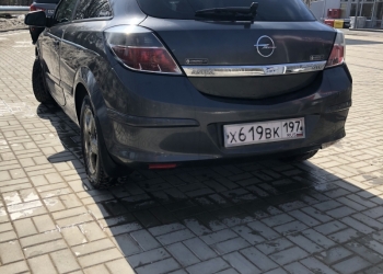 Opel Astra GTC, 2010
