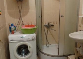 2-к квартира, 45 м2, 4 эт. дом