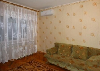 2-к квартира, 45 м2, 4 эт. дом