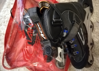 Роликовые коньки