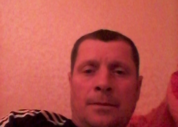 Гитара шестиструйная