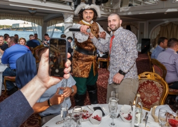 Фотограф, фотосъемка на мероприятие, корпоратив или банкет