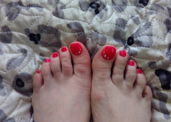 Маникюр, педикюр