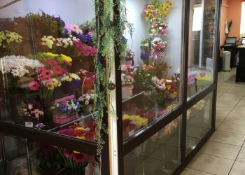 Холодильная витрина для цветов