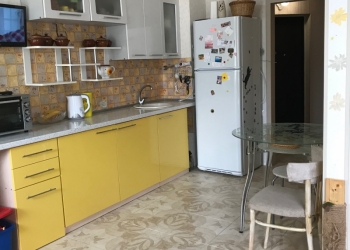 1-к квартира, 42 м2, 1/5 эт.