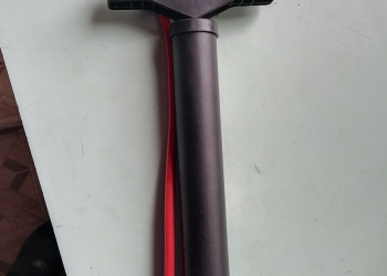 Насос велосипедный