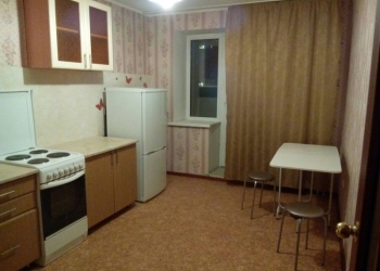 1-к квартира, 44 м2, 2/18 эт.