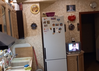 2-к квартира, 74 м2, 1/4 эт.