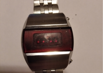 Продам часы