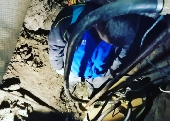 Бурение скважин на воду малогабаритной установкой.