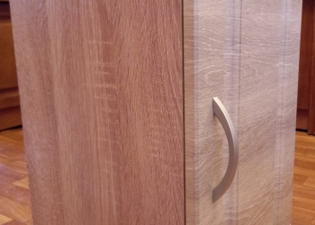 Шкафчик кухонный, навесной