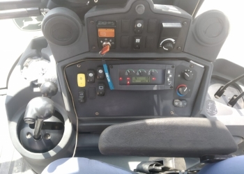 ������ ���������� John Deere 325J