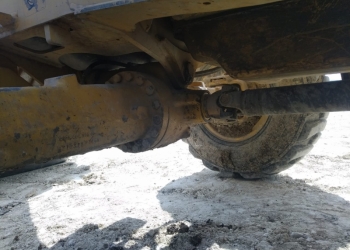 ������ ���������� John Deere 325J
