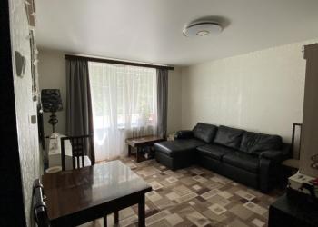 2-к квартира, 44 м2, 4/5 рядом с метро, свободная продажа, под реновацию.