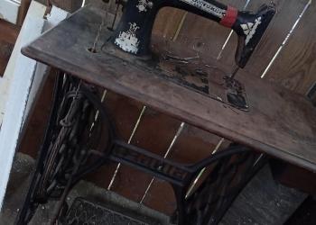 Швейная машинка