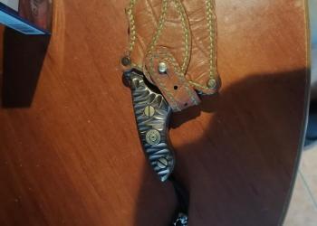 Ножик ручной работы.