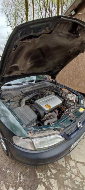 Opel Vectra, 1998