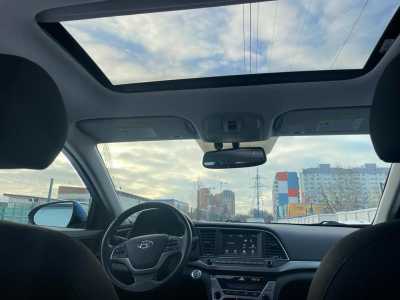 Hyundai Elantra, 2017