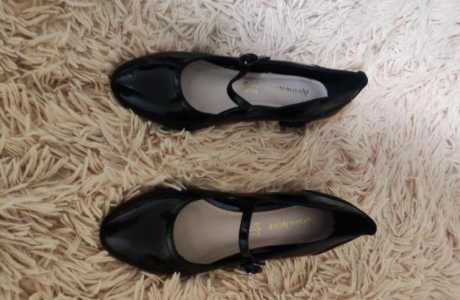 Туфли женские