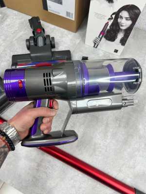 Dyson v11s digital slim