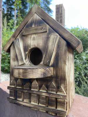 Кормушки для птиц и белок