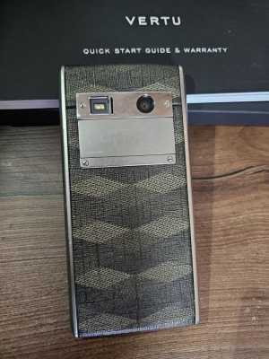  Vertu Aster Chevron