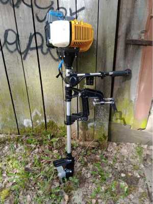 Лодочный мотор