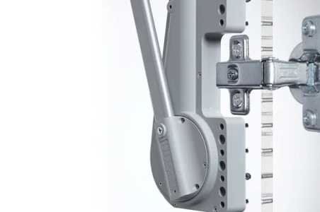 Вешалка пентограф