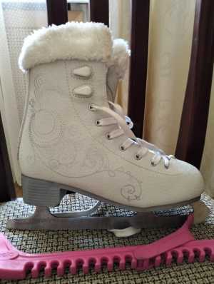 Фигурные коньки