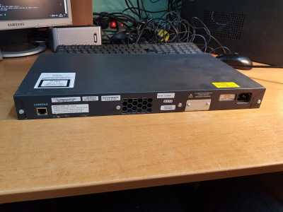 Cisco c2960 48tt