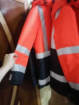 Продам спецодежду