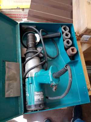 Гайковерт ударный 6906 Makita 620/5/600Нм/М16-22