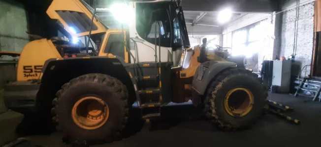 Погрузчик фронтальный Liebherr 556