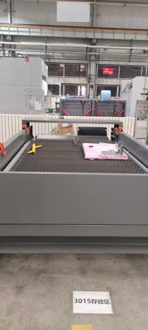    Bystronic BySmart Fiber 3015