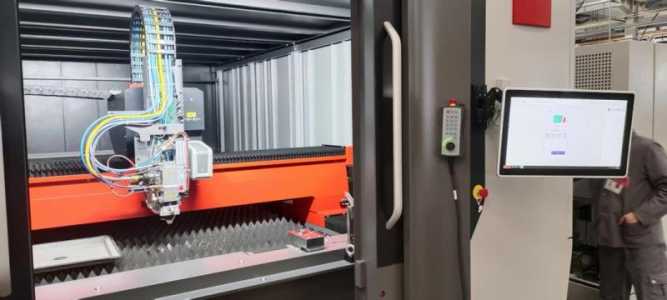   Bystronic BySmart Fiber 3015