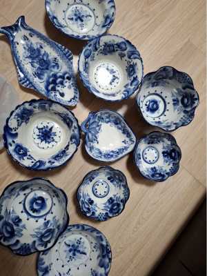 Гжельская посуда